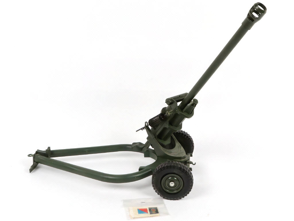 Lot 126 - PALITOY (GB) (1)