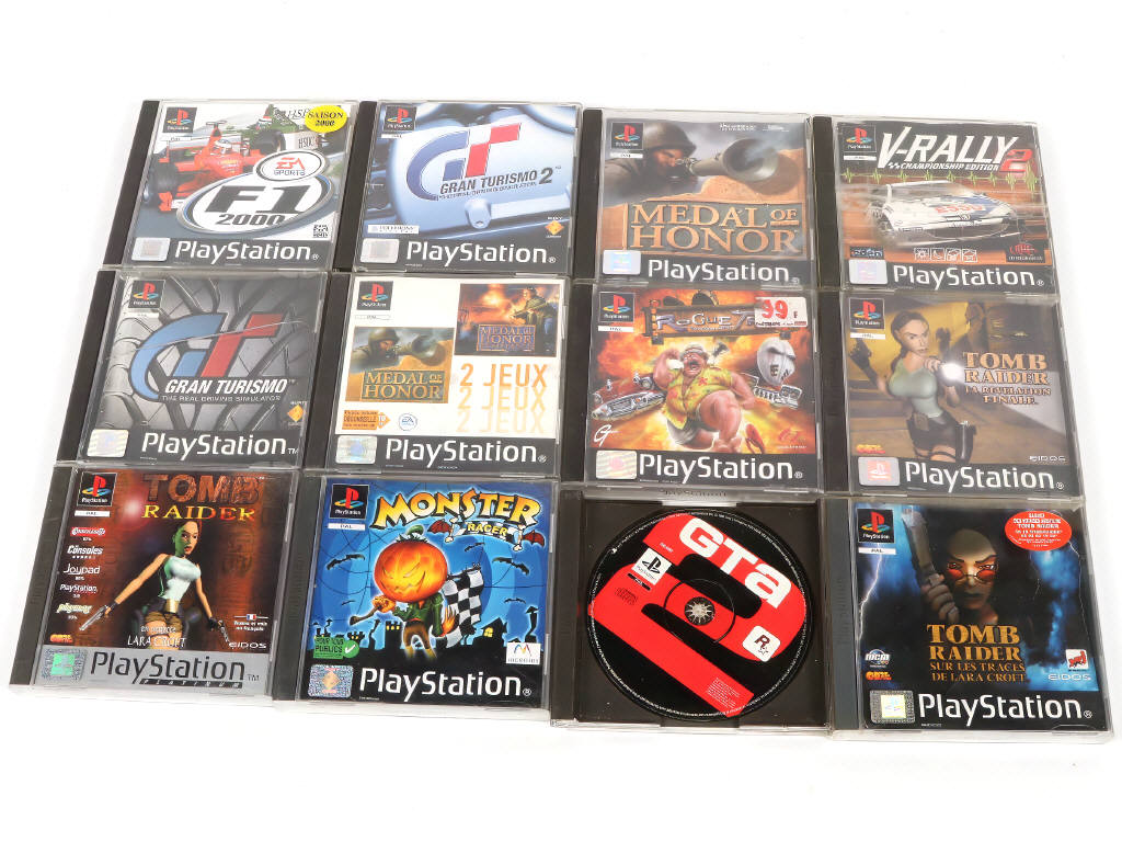 Lot 23 - SONY (JAPON) (37)