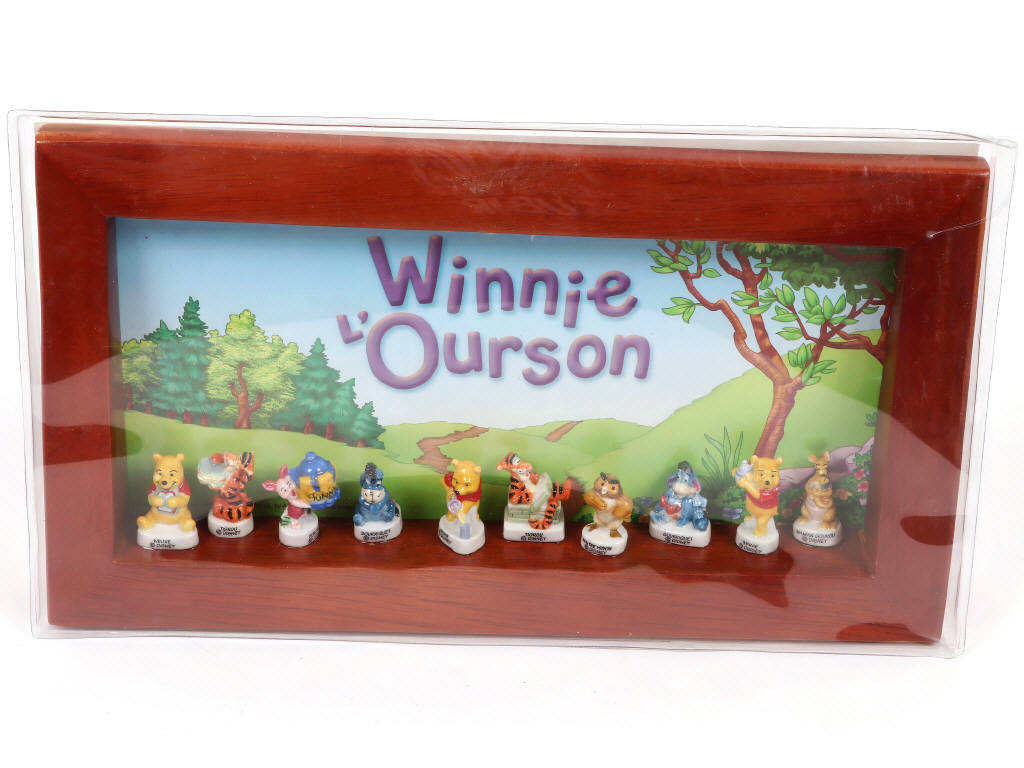 Lot 129 - DIVERS (6)