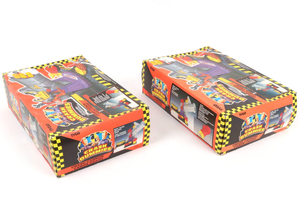 Lot 52 - TYCO (USA) (2)