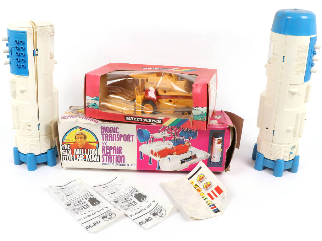 Lot 116 - DIVERS (10)