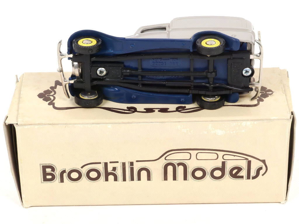 Lot 154 - BROOKLIN MODELS (GB) (1)