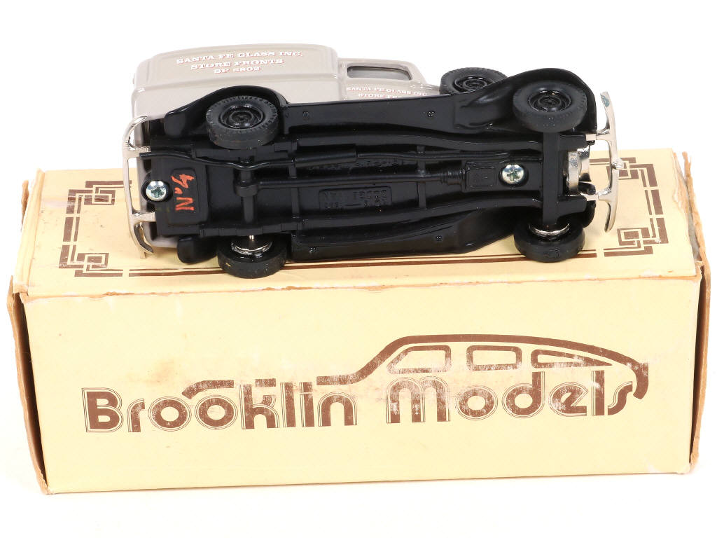 Lot 156 - BROOKLIN MODELS (GB) (1)