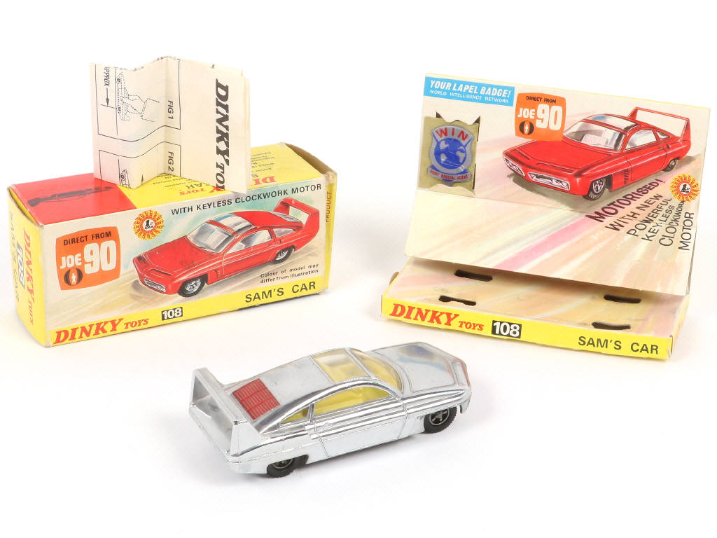 Lot 282 - DINKY TOYS (GB) (1)