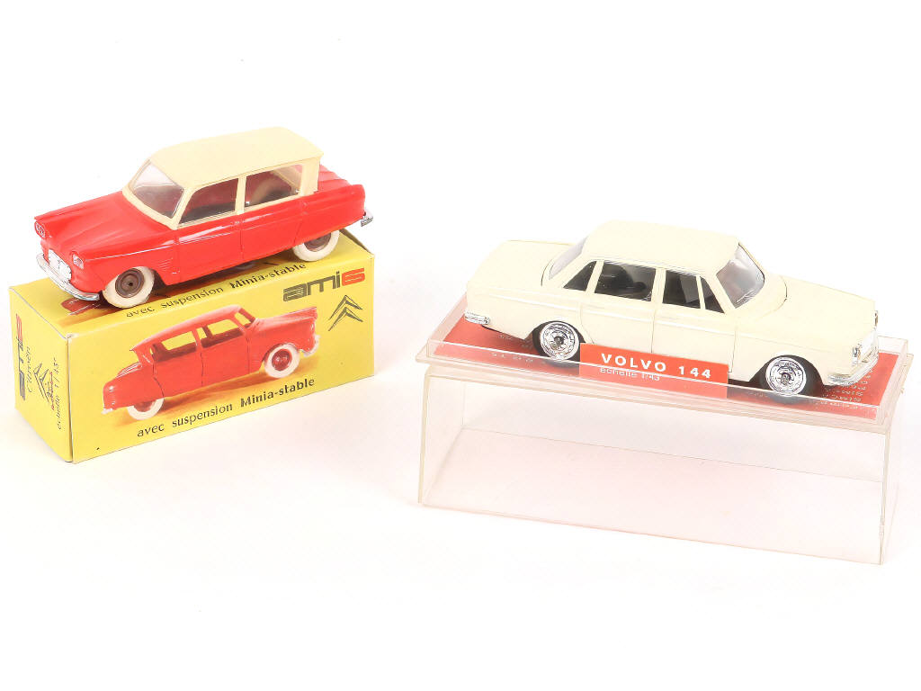 Lot 202 - MINIALUXE (FRANCE) (2)