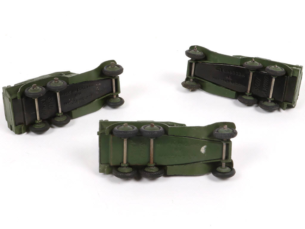 Lot 310 - DINKY TOYS (GB) (3)
