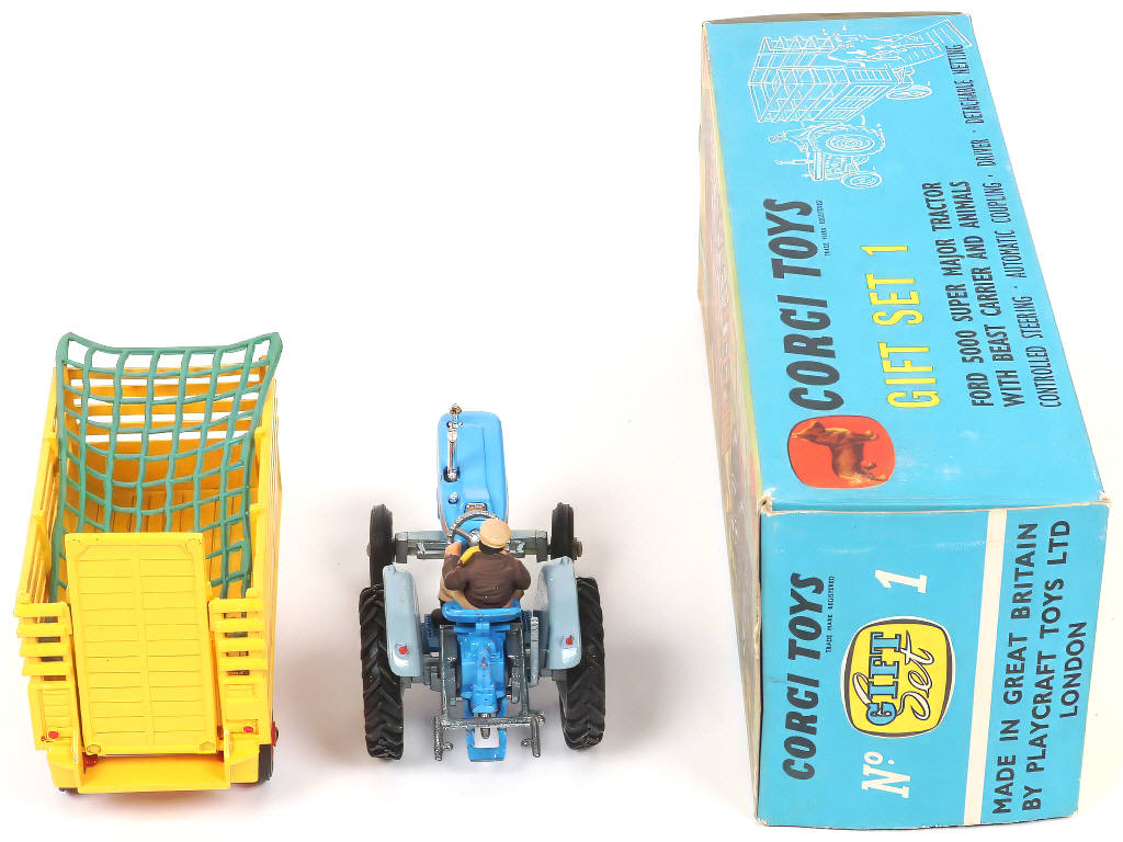 Lot 194 - CORGI TOYS (GB) (1)