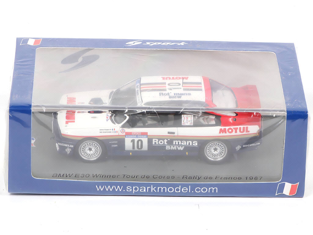 Lot 90 - SPARK (MACAU) (1)