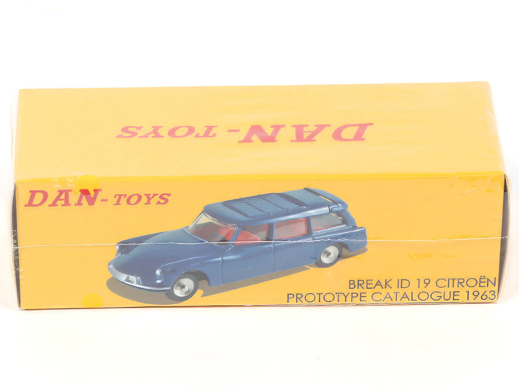 Lot 154 - DAN-TOYS (FRANCE) (3)