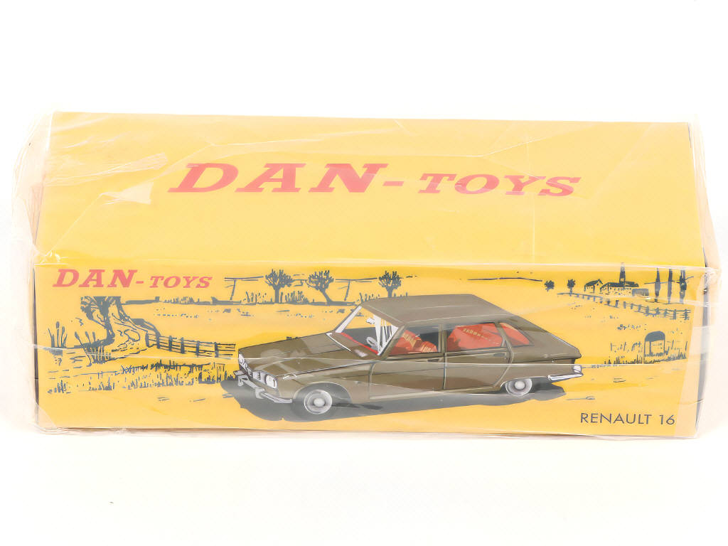 Lot 156 - DAN-TOYS (FRANCE) (3)