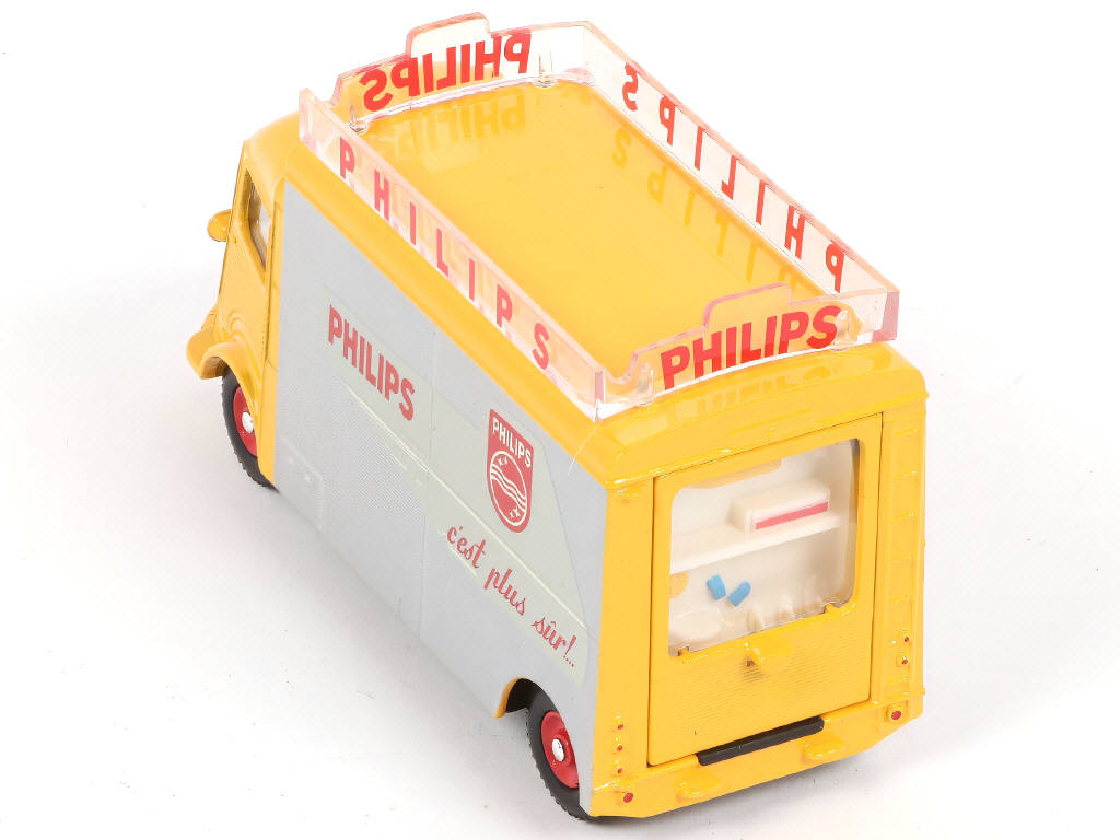 Lot 142 - DAN-TOYS (FRANCE) (1)