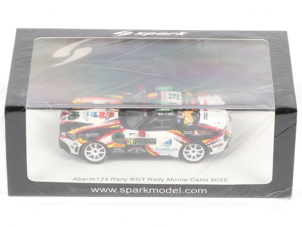 Lot 85 - SPARK (MACAU) (1)