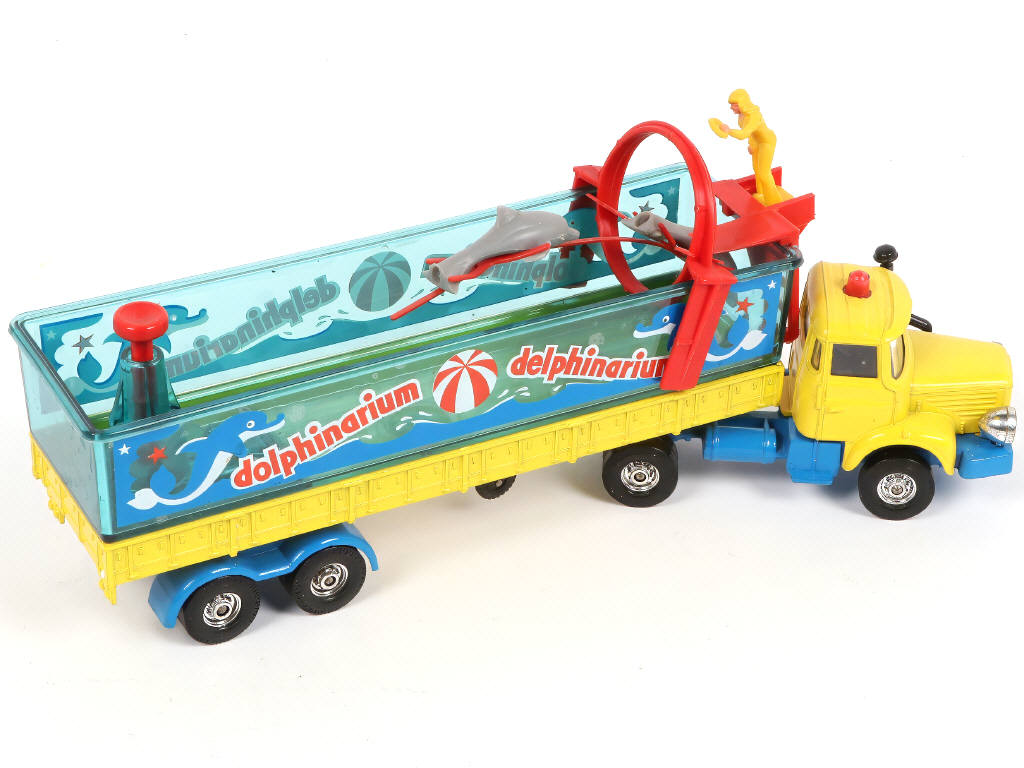 Lot 166 - CORGI TOYS (GB) (1)