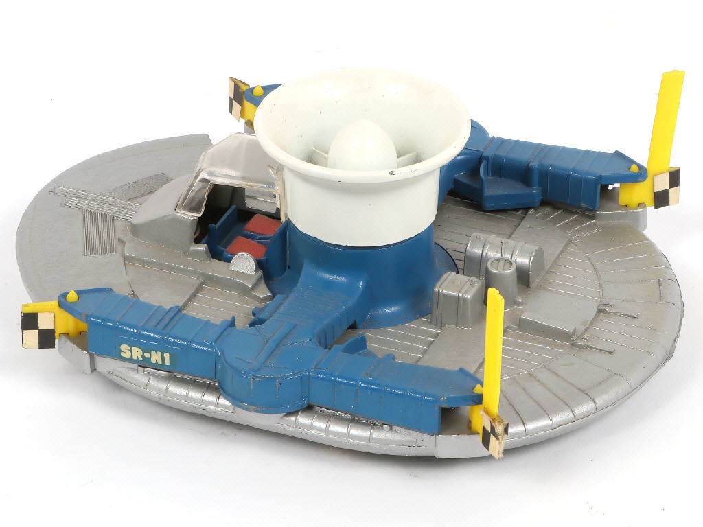 Lot 158 - CORGI TOYS (GB) (1)