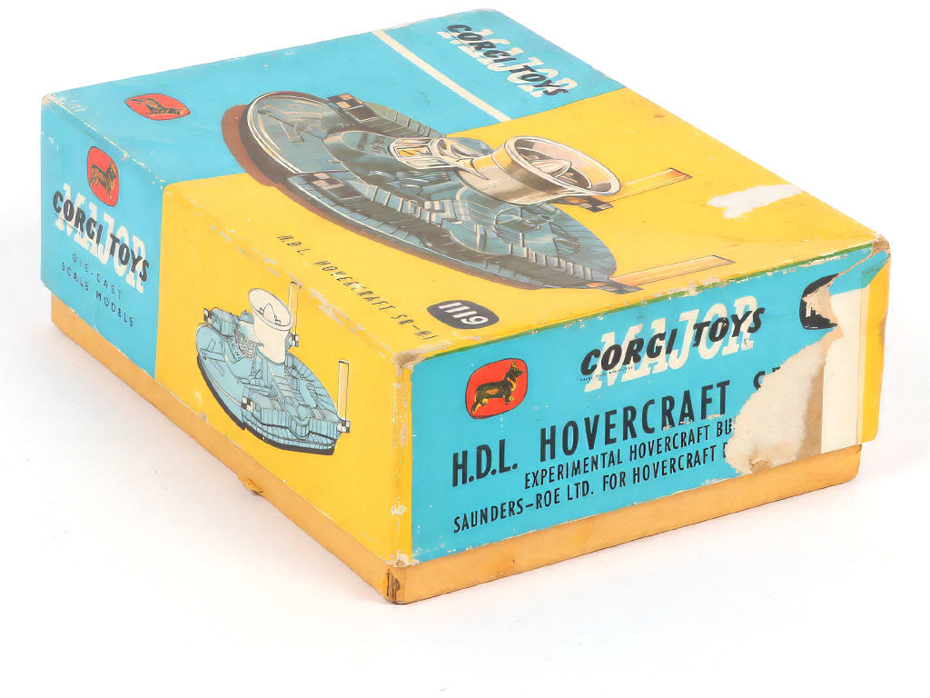 Lot 158 - CORGI TOYS (GB) (1)