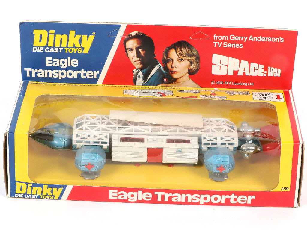 Lot 303 - DINKY TOYS (GB) (1)