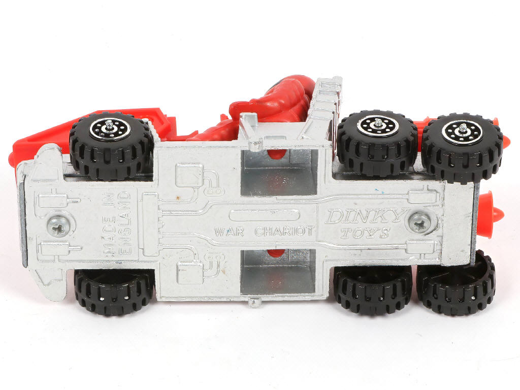 Lot 304 - DINKY TOYS (GB) (1)