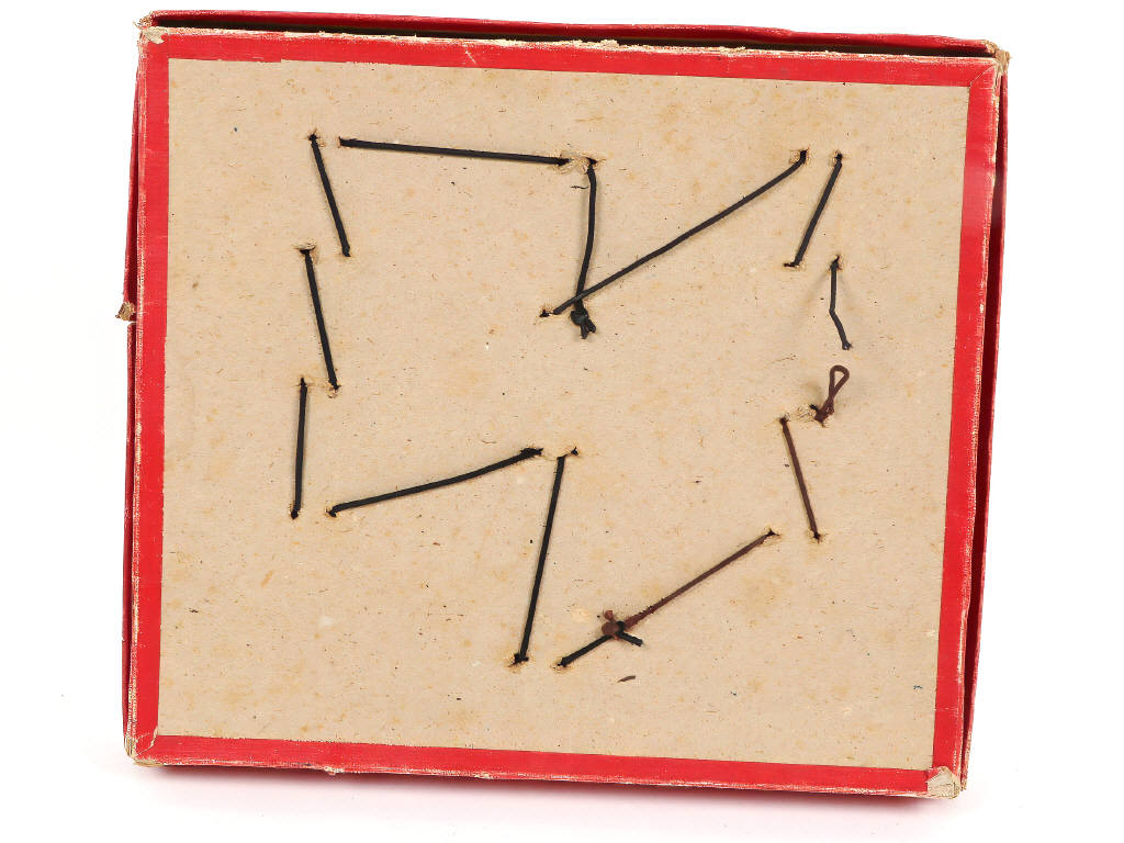 Lot 279 - DINKY TOYS (FRANCE) (1)