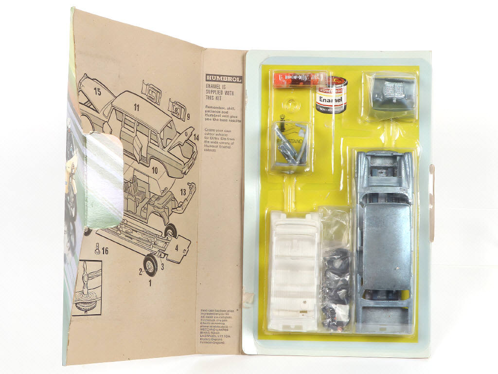 Lot 284 - DINKY TOYS (GB) (1)