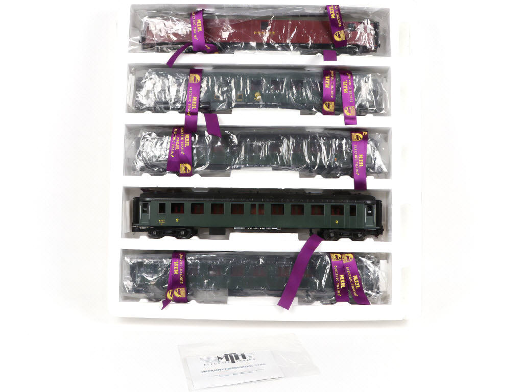 Lot 31 - M.T.H (USA) (1)