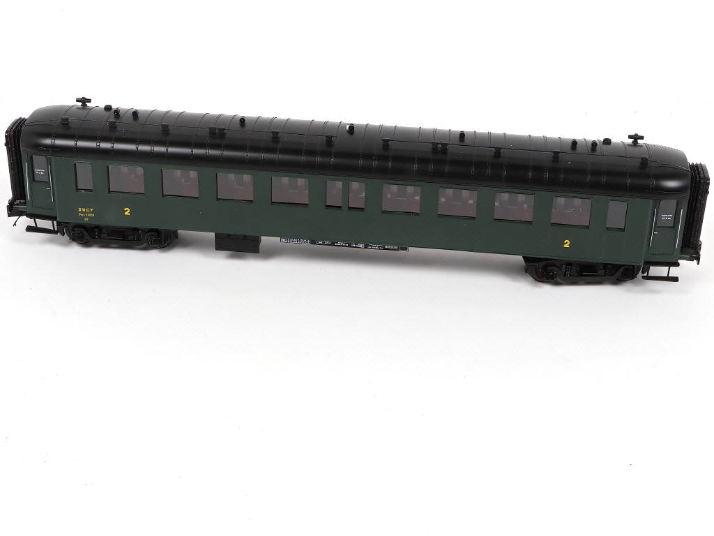 Lot 31 - M.T.H (USA) (1)