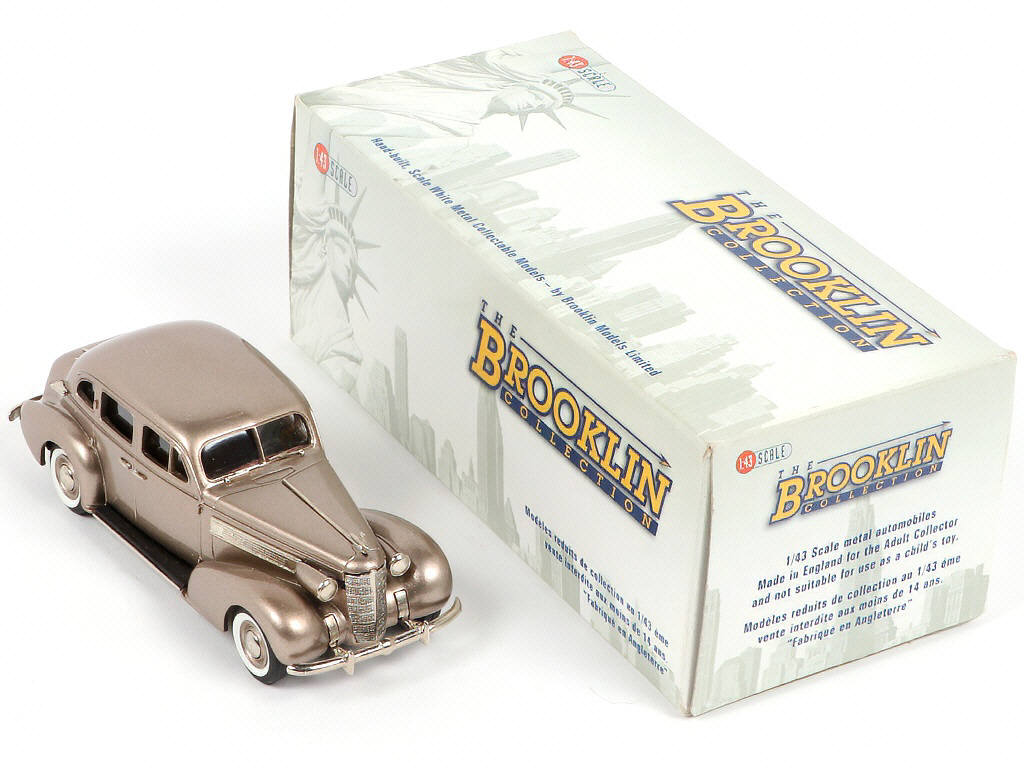 Lot 123 - BROOKLIN MODELS (GB) (1)