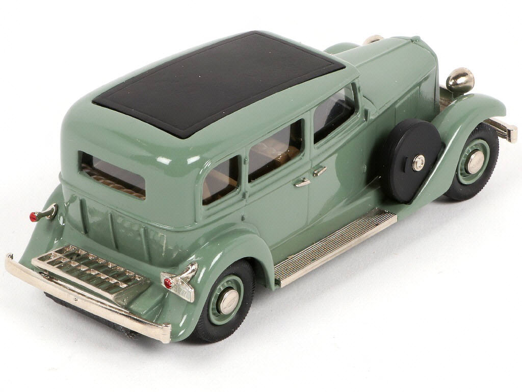 Lot 135 - BROOKLIN MODELS (GB) (1)