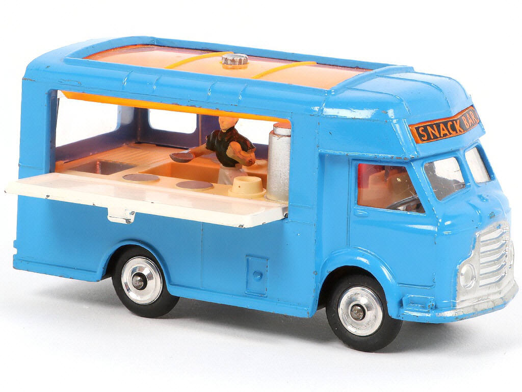 Lot 184 - CORGI TOYS (GB) (1)