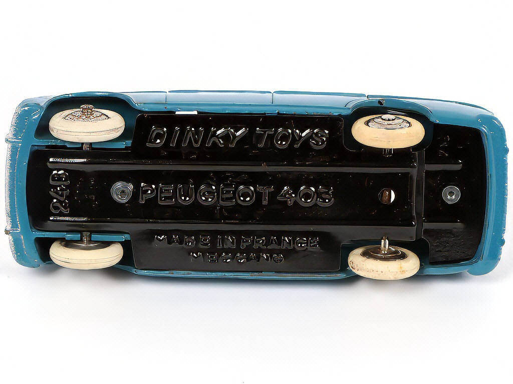 Lot 271 - DINKY TOYS (FRANCE) (1)