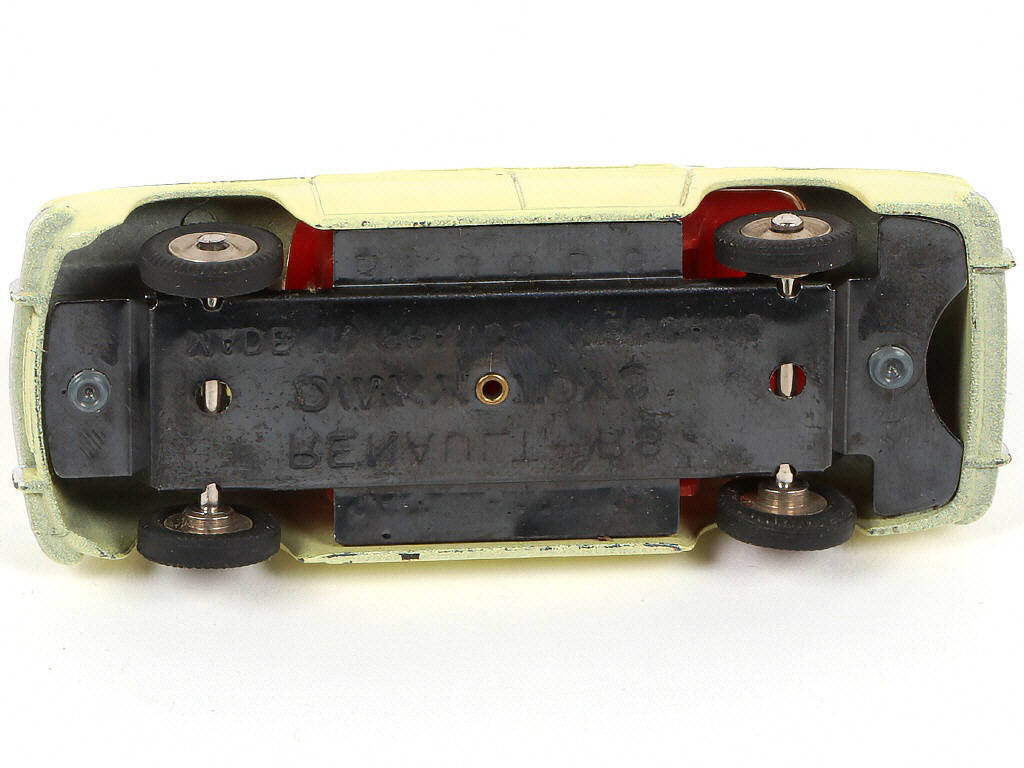 Lot 274 - DINKY TOYS (FRANCE) (1)