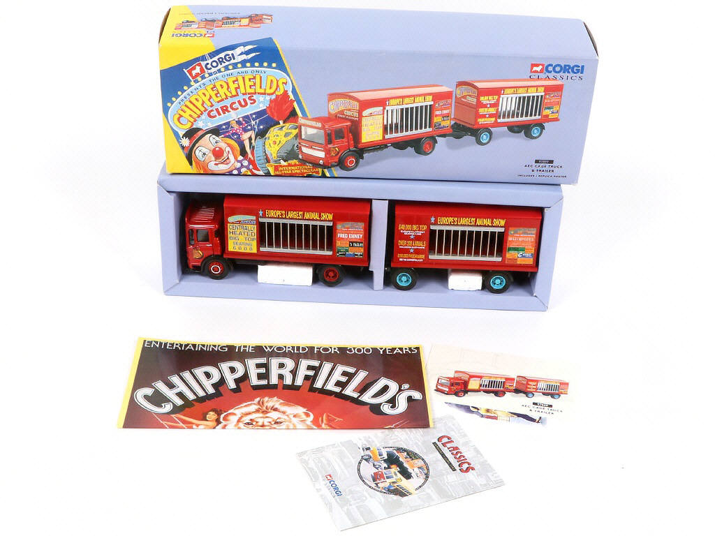 Lot 204 - CORGI TOYS (GB) (6)