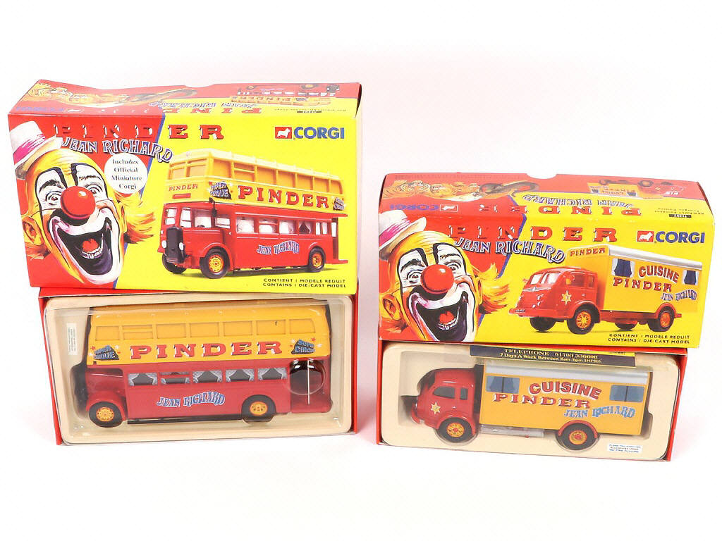 Lot 205 - CORGI TOYS (GB) (9)