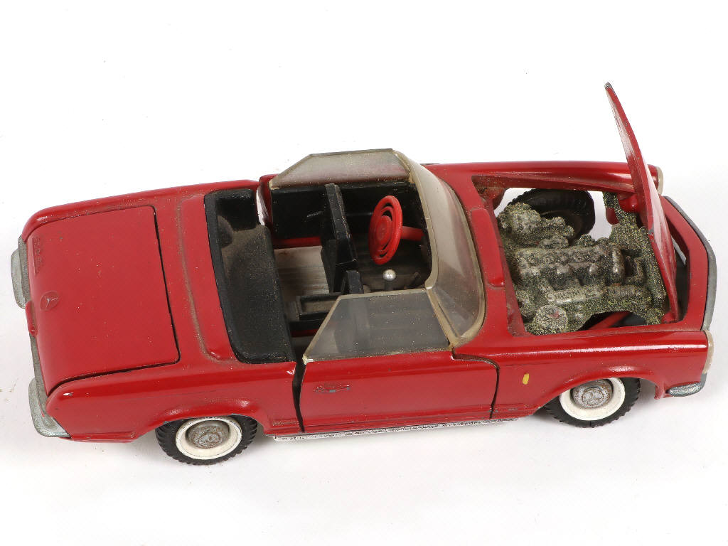 Lot 93 - TEKNO (DANEMARK) (1)