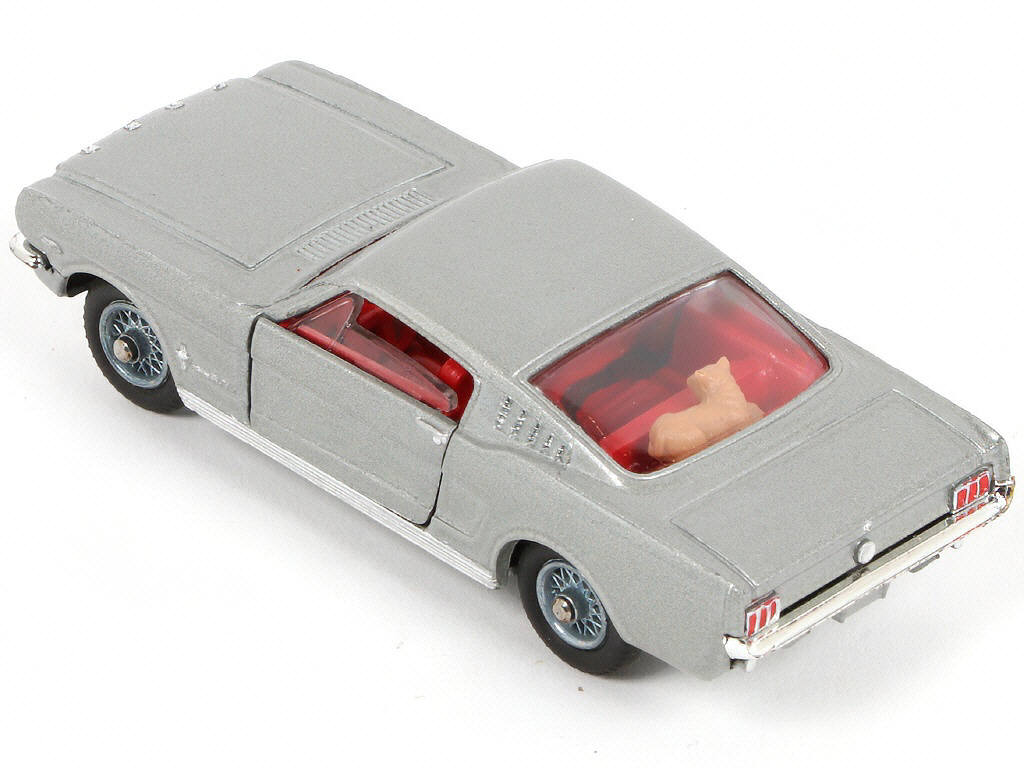 Lot 174 - CORGI TOYS (GB) (1)