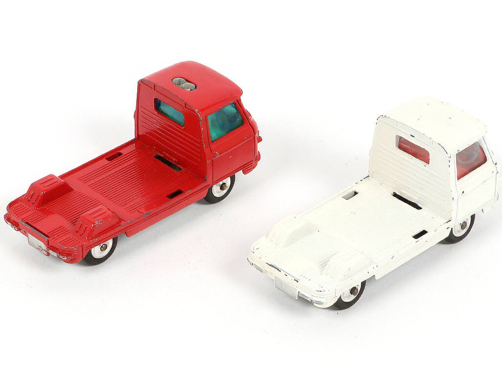 Lot 197 - CORGI TOYS (GB) (1)