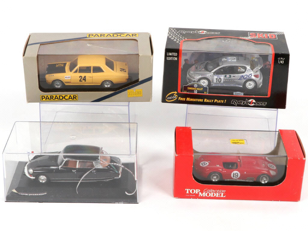 Lot 56 - DIVERS (10)