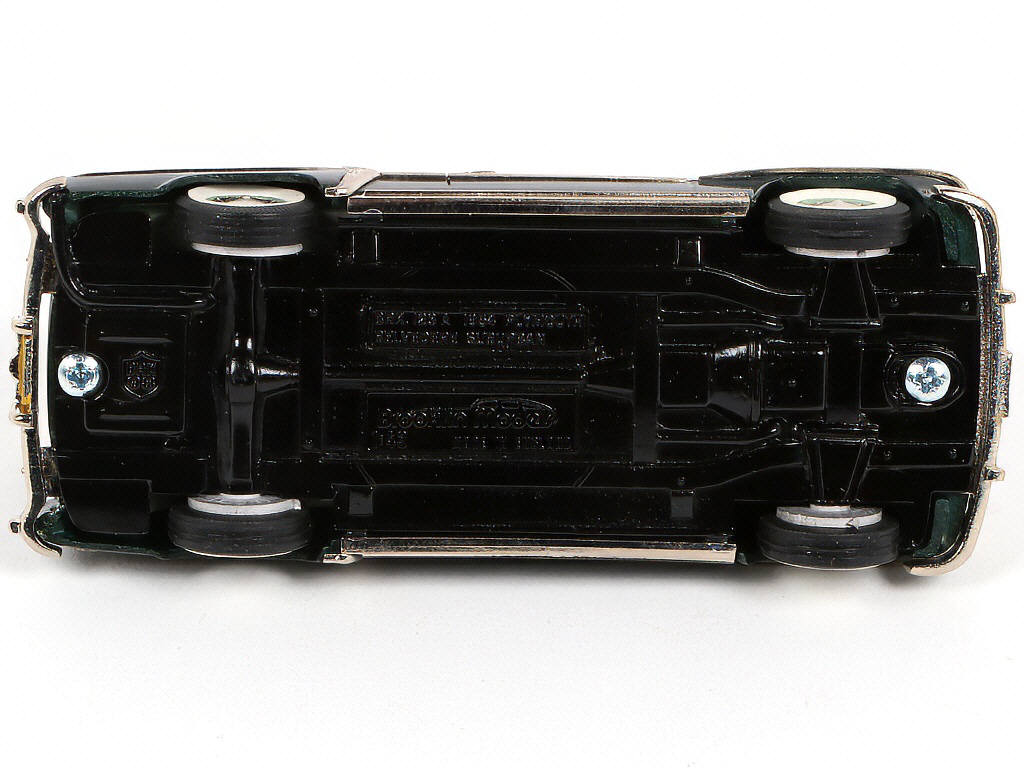 Lot 133 - BROOKLIN MODELS (GB) (1)