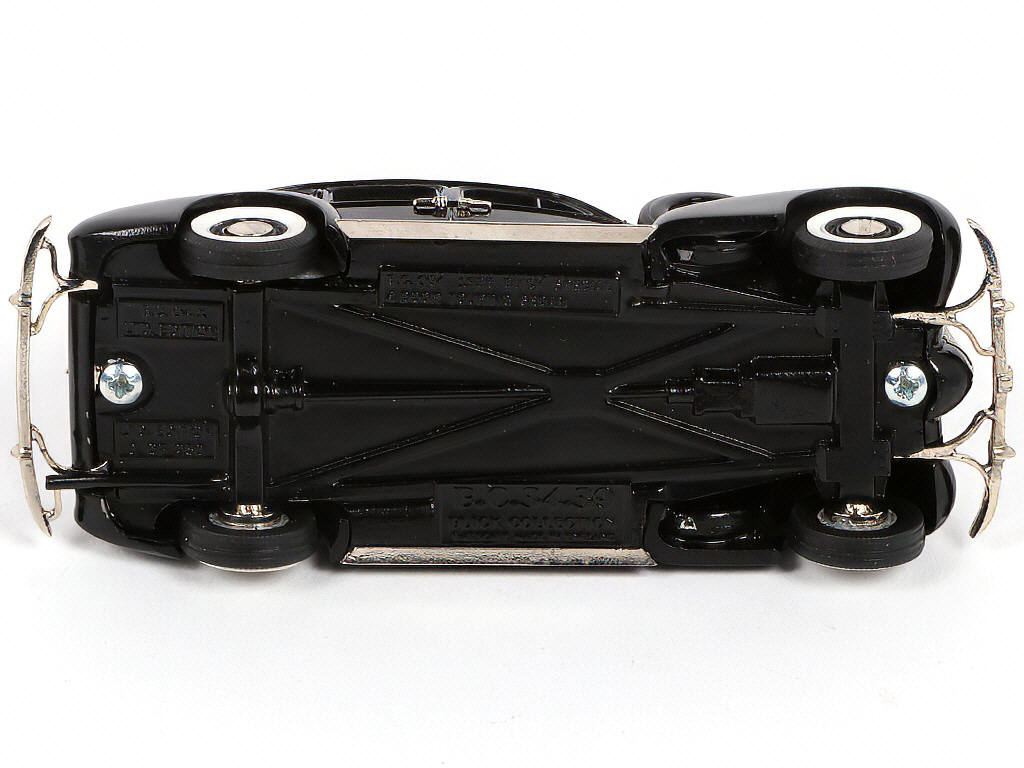 Lot 132 - BROOKLIN MODELS (GB) (1)