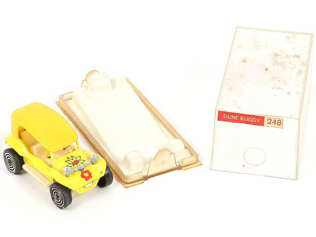 Lot 245 - MAJORETTE (FRANCE) (9)