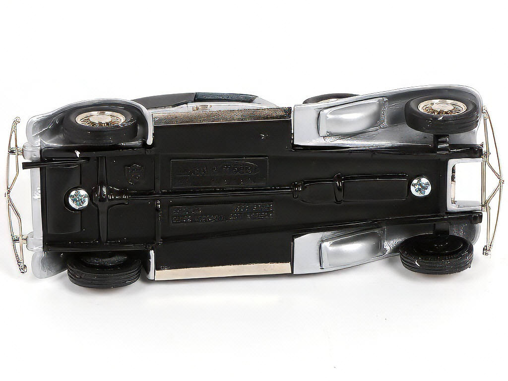 Lot 122 - BROOKLIN MODELS (GB) (1)