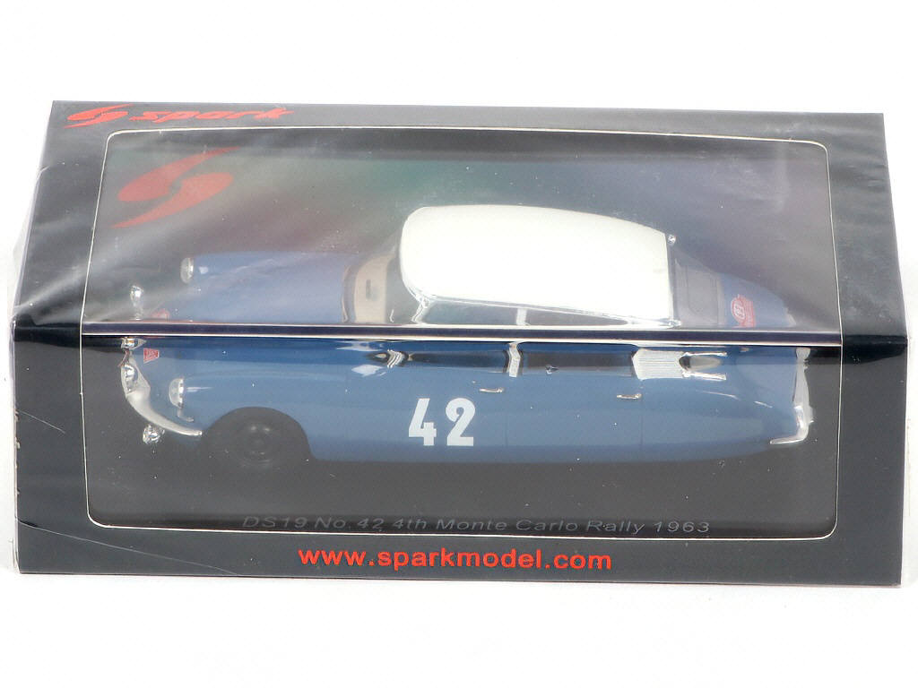 Lot 69 - SPARK (MACAU) (1)