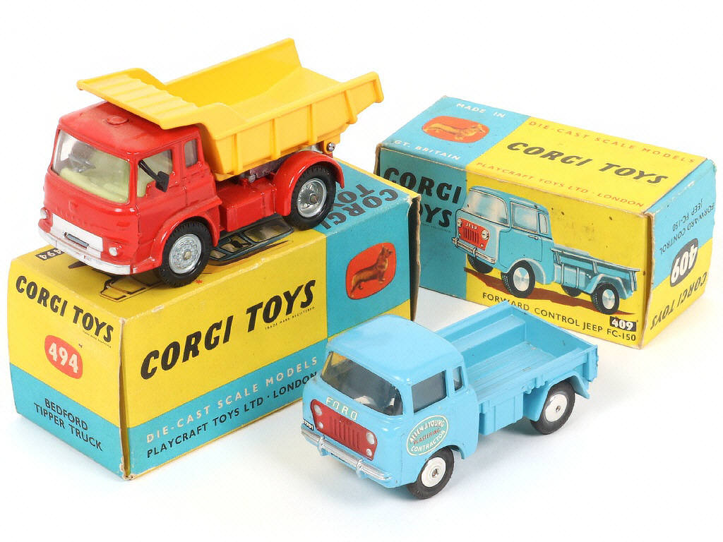 Lot 105 - CORGI TOYS (GB) (2)