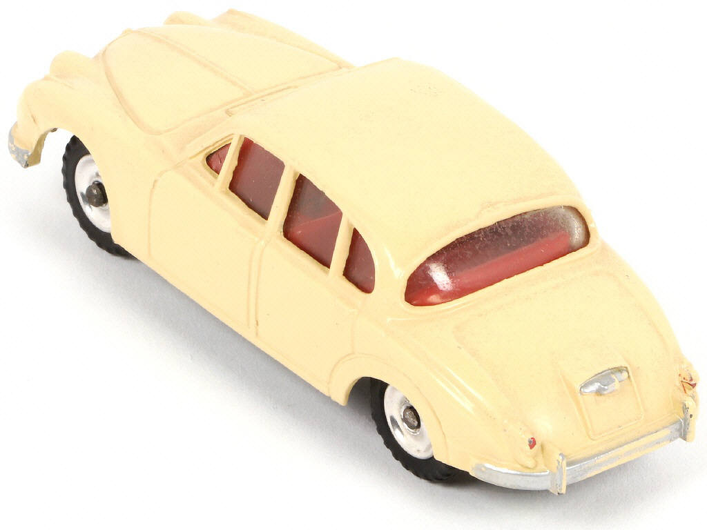 Lot 218 - DINKY TOYS (GB) (1)