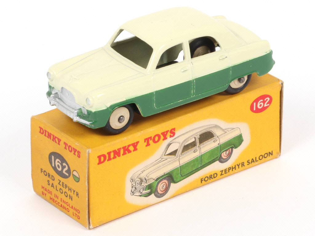 Lot 212 - DINKY TOYS (GB) (1)