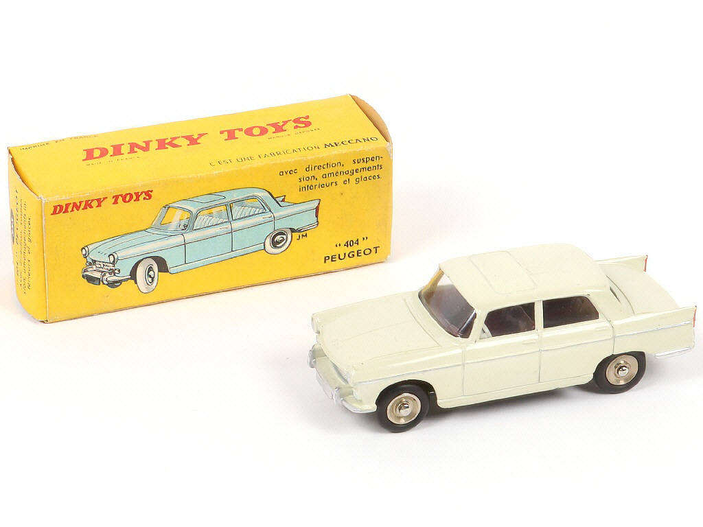 Lot 289 - DINKY TOYS (FRANCE) (1)