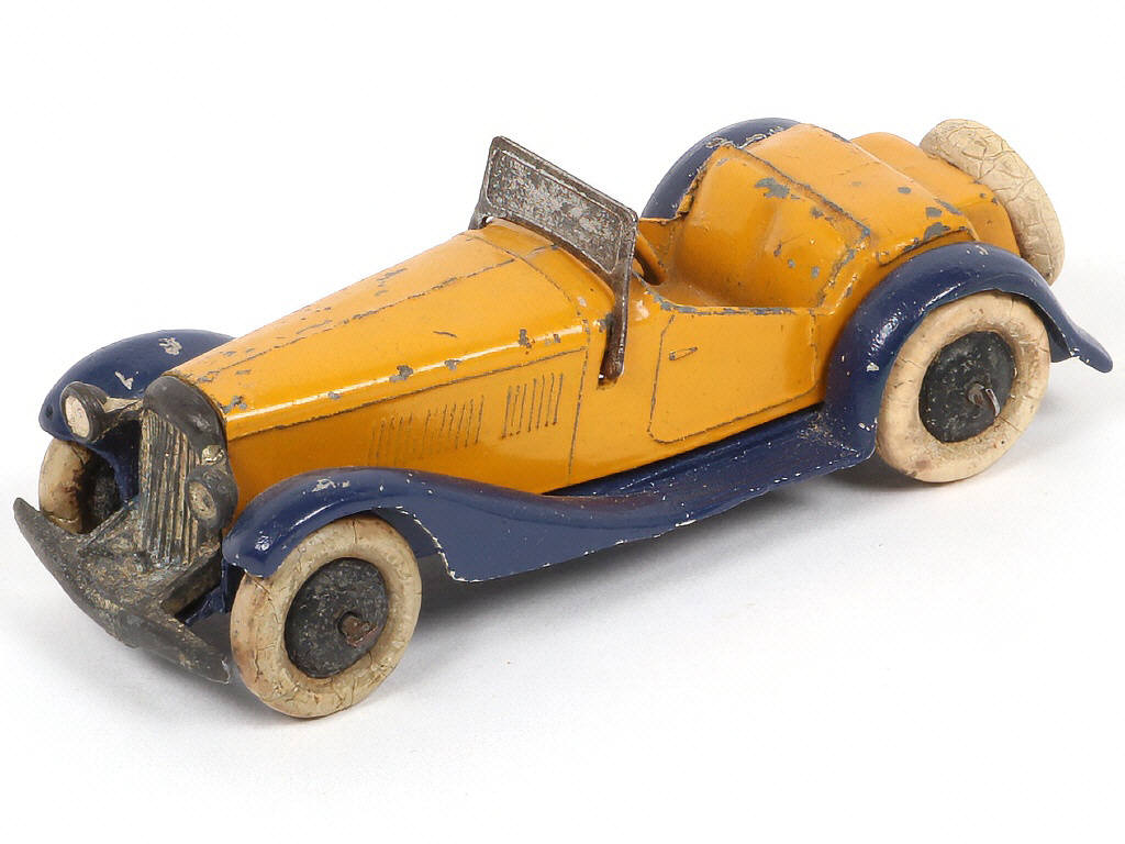 Lot 193 - DINKY TOYS (GB) (1)