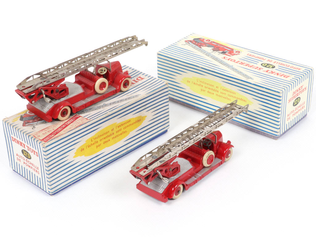 Lot 257 - DINKY TOYS (FRANCE) (2)