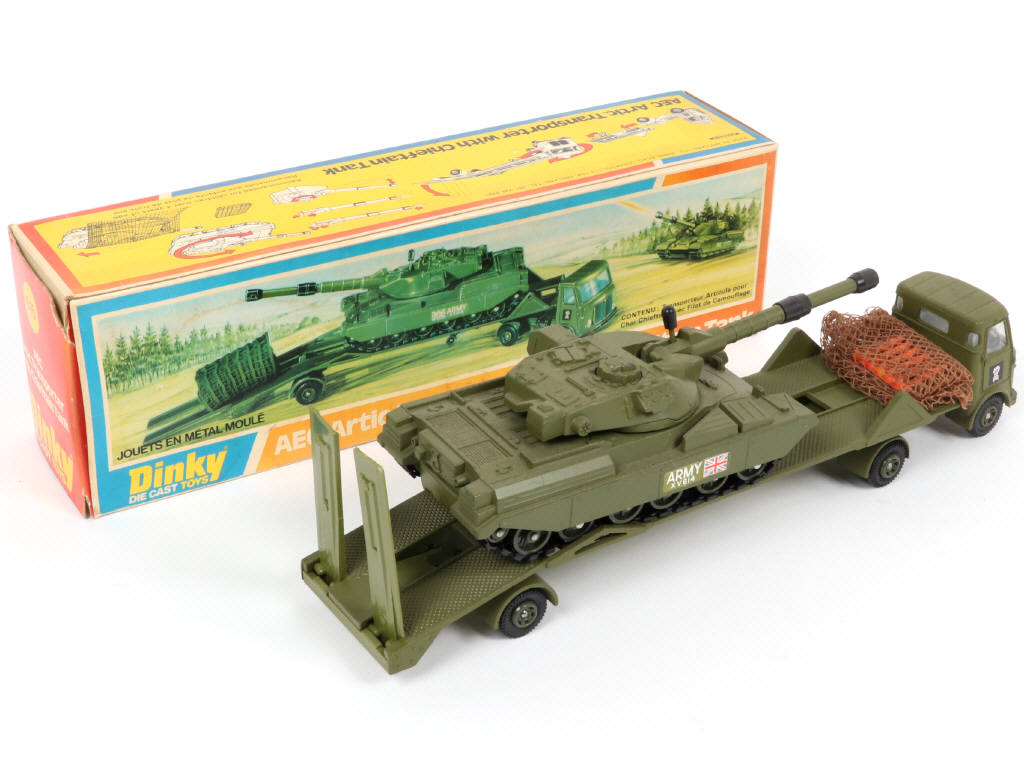 Lot 187 - DINKY TOYS (GB) (1)