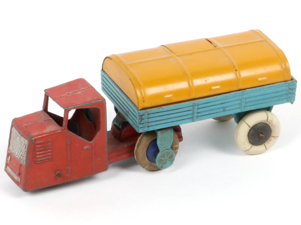 Lot 181 - DINKY TOYS (GB) (1)