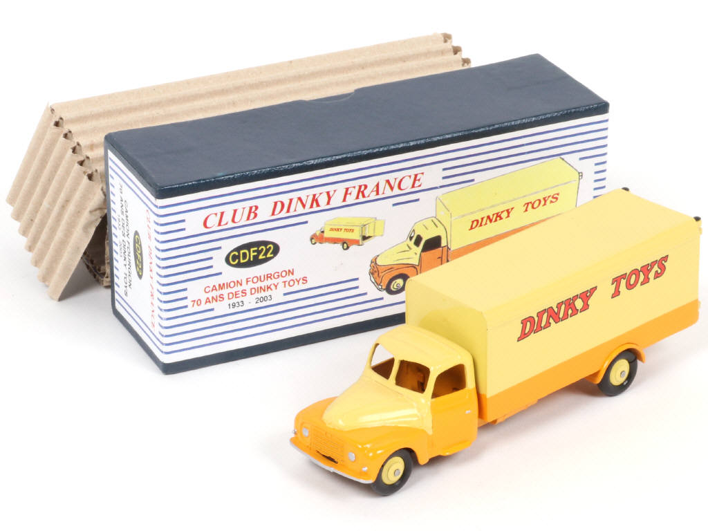 Lot 219 - CLUB DINKY FRANCE (1)